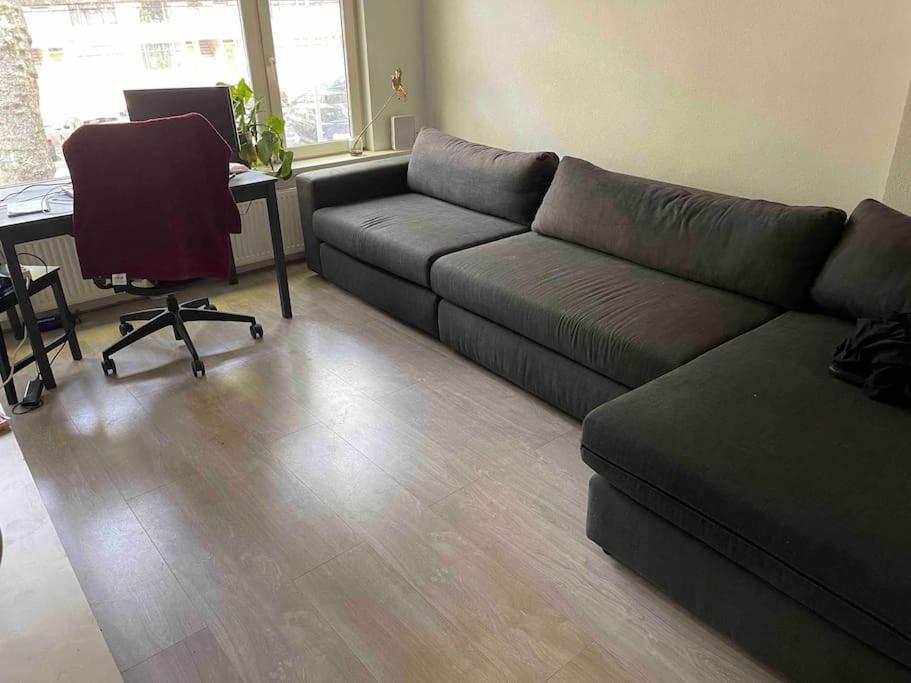 Private Double Bed Room Only With Balcony In Apartment Ρότερνταμ Εξωτερικό φωτογραφία